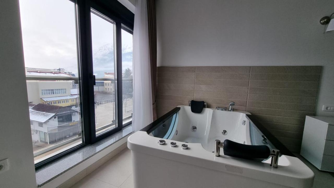 Elan Luxury Apartments & Rooms Plav Exterior foto